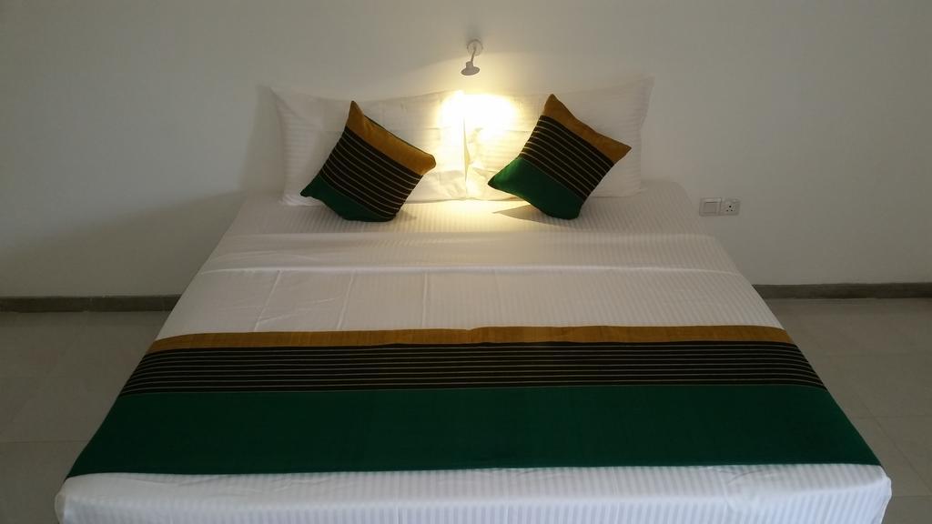 Kutumbaya Apartment Anuradhapura Room photo